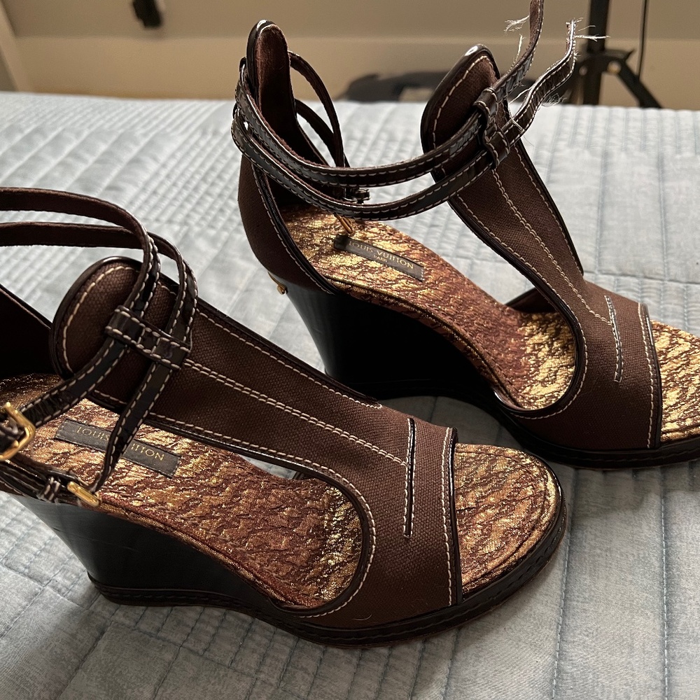 Louis Vuitton wedges